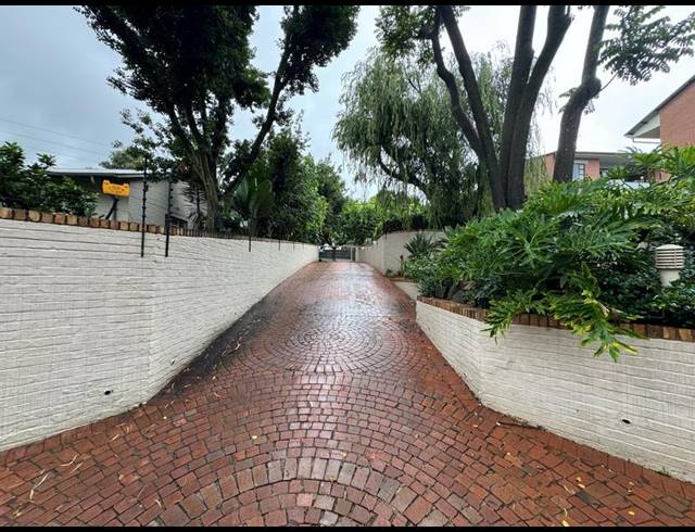 3 BEDROOM PROPERTY TO RENT IN BROOKLYN